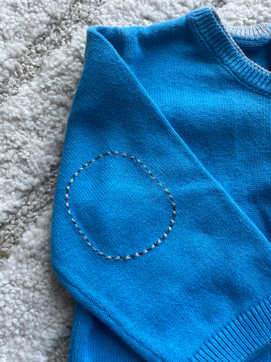 Pull manches longues bleu en col V avec coudières cousues - 9 mois