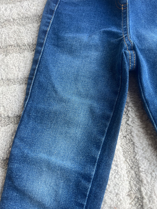 Jean bleu sans bouton ni fermeture - 6 ans