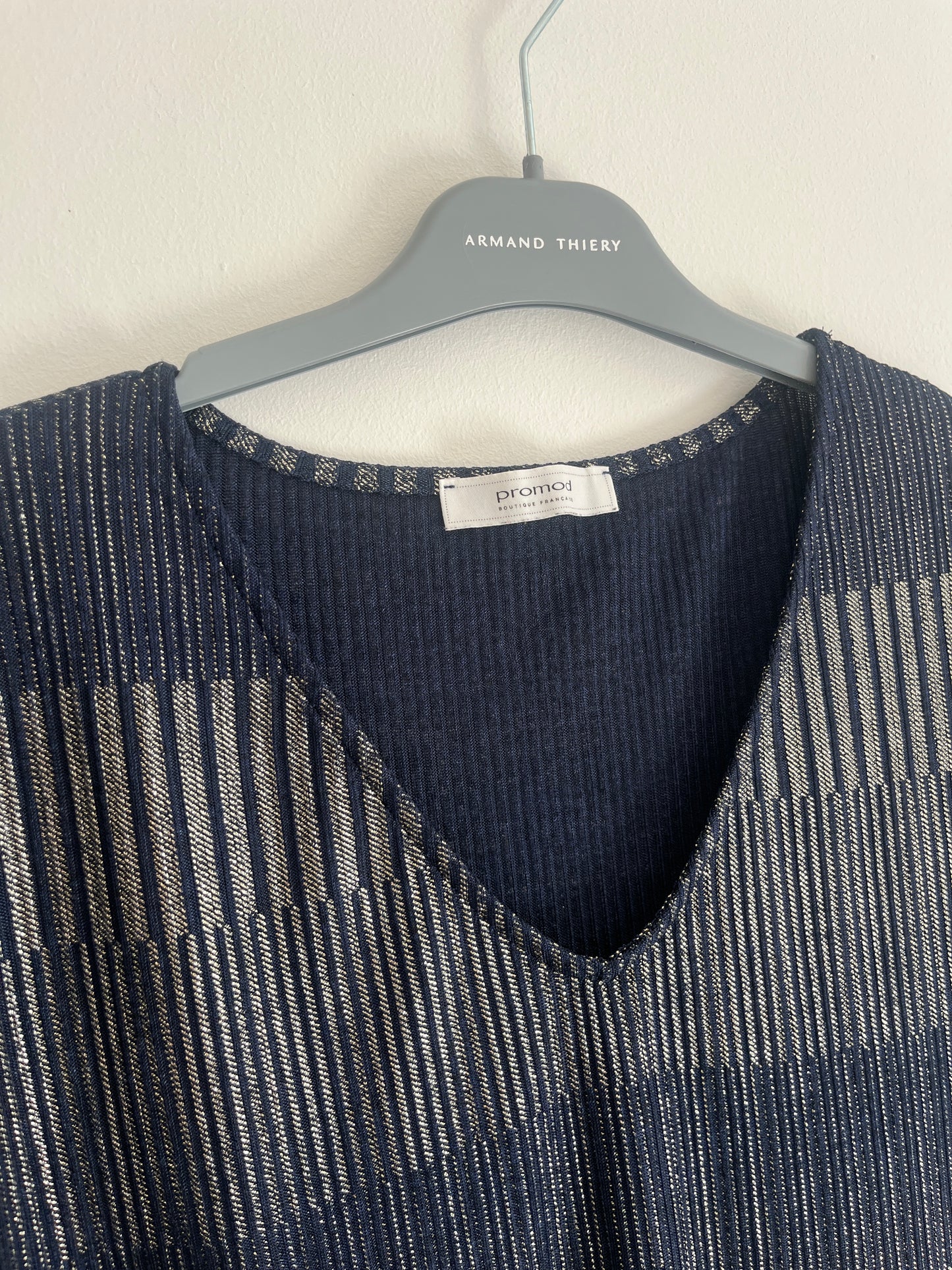 T-shirt à manches courtes bleu avec détails dorés Promod - M