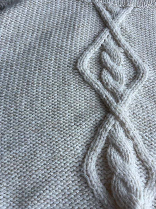 Poncho beige en maille à col roulé et pompons - 5/6 ans