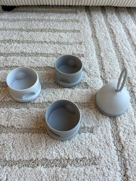 Boîte doseuse de lait 4 compartiments gris