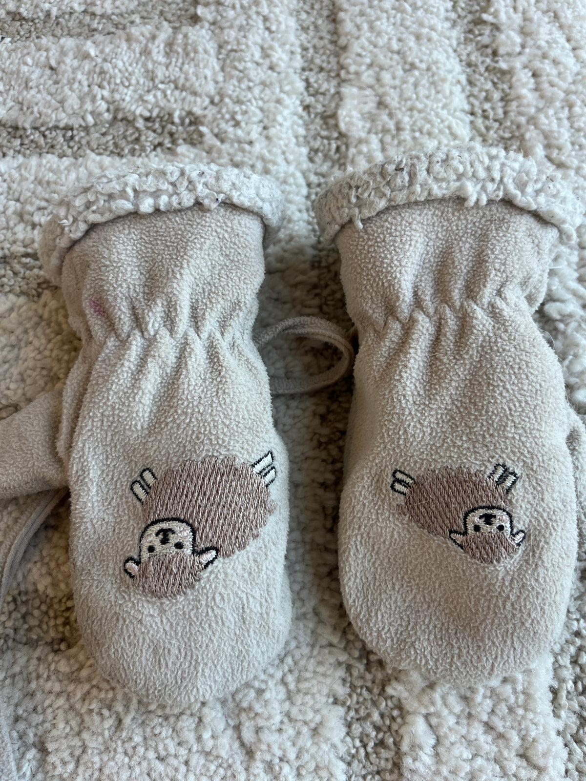 Paire de moufles polaire beige Isotoner - 2/4 ans