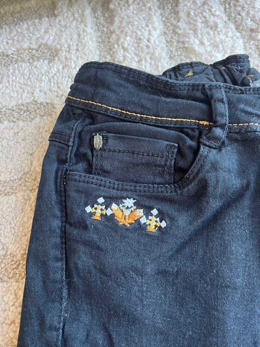 Jean noir avec fleurs brodées r - 10 ans
