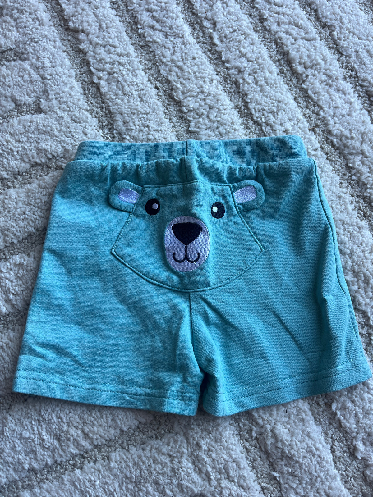 Short bleu/vert en jersey avec tête d’ours - 6 mois