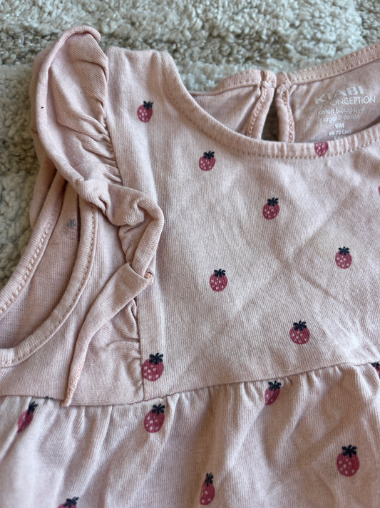 Robe sans manches rose motifs framboises - 9 mois