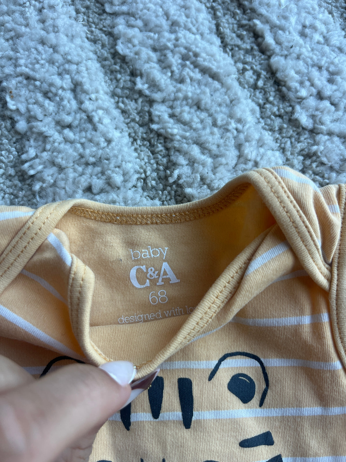 Body sans manches jaune rayé avec tête de tigre - 6 mois