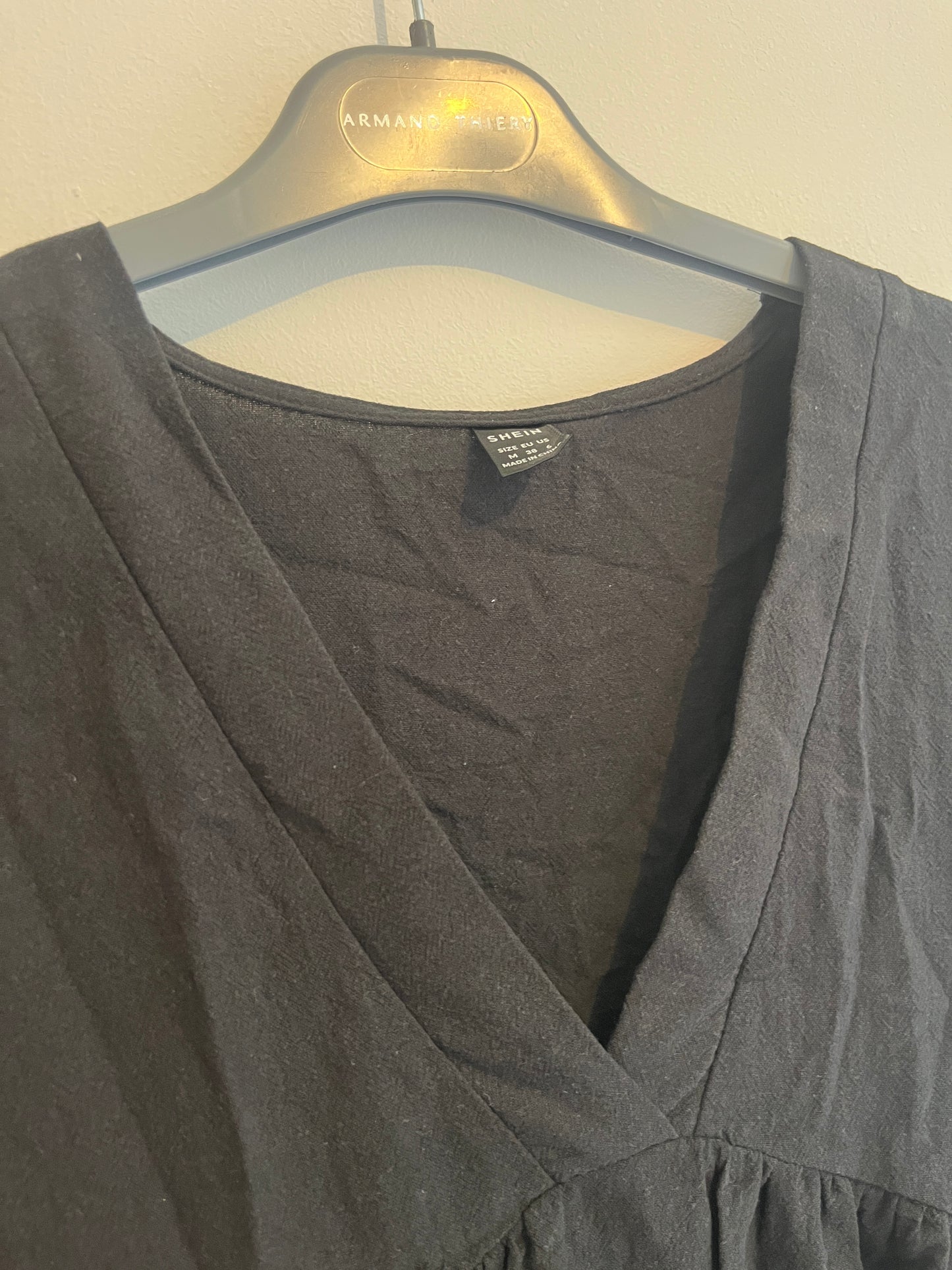 Robe sans manches noire effet lin col V - M