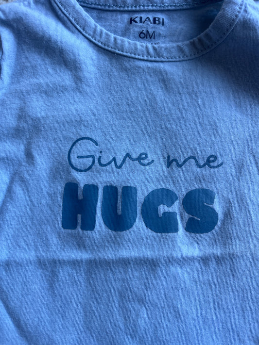 T-shirt à manches courtes bleu « give me hugs » - 6 mois