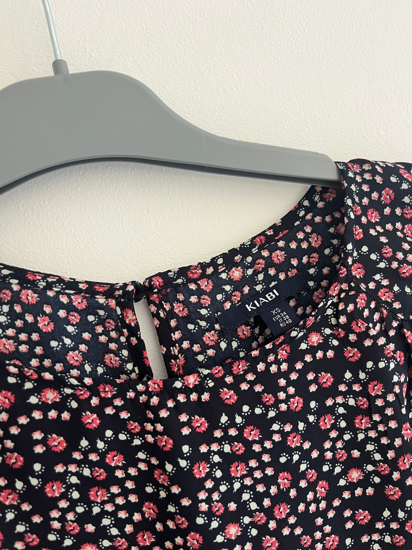 Top sans manches à motifs bleus et rouges - XS
