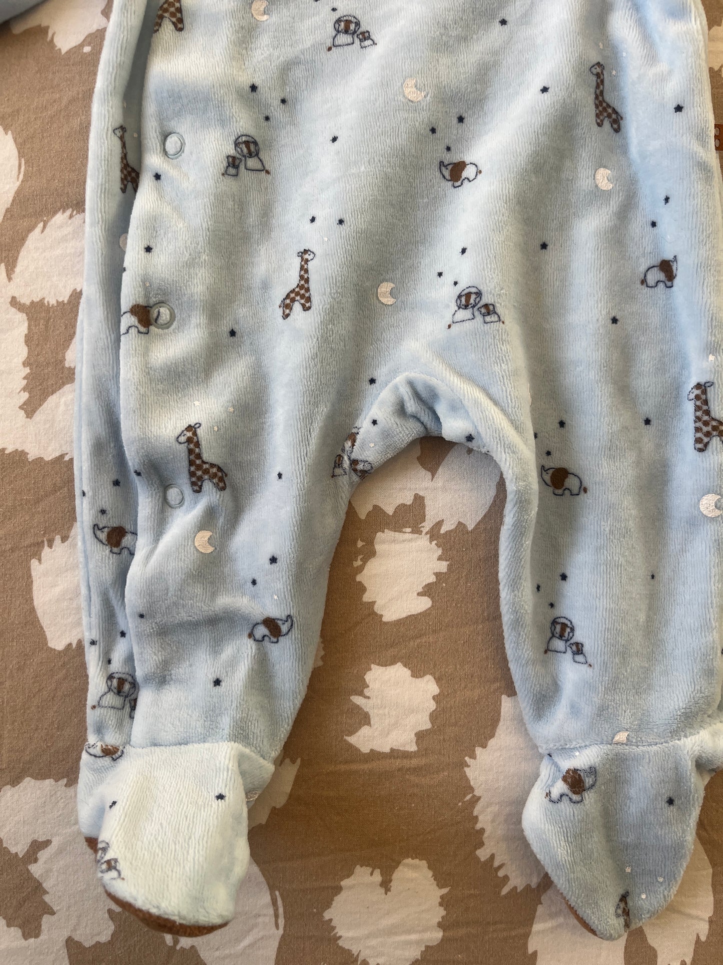 Pyjama en velours bleu avec animaux - 3 mois