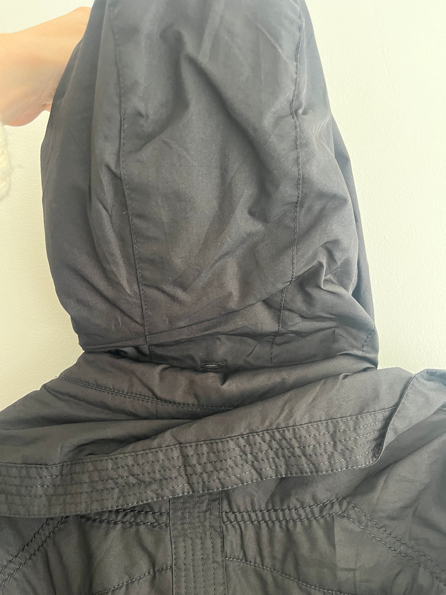 Manteau à manches longues à capuche ceinturé - M