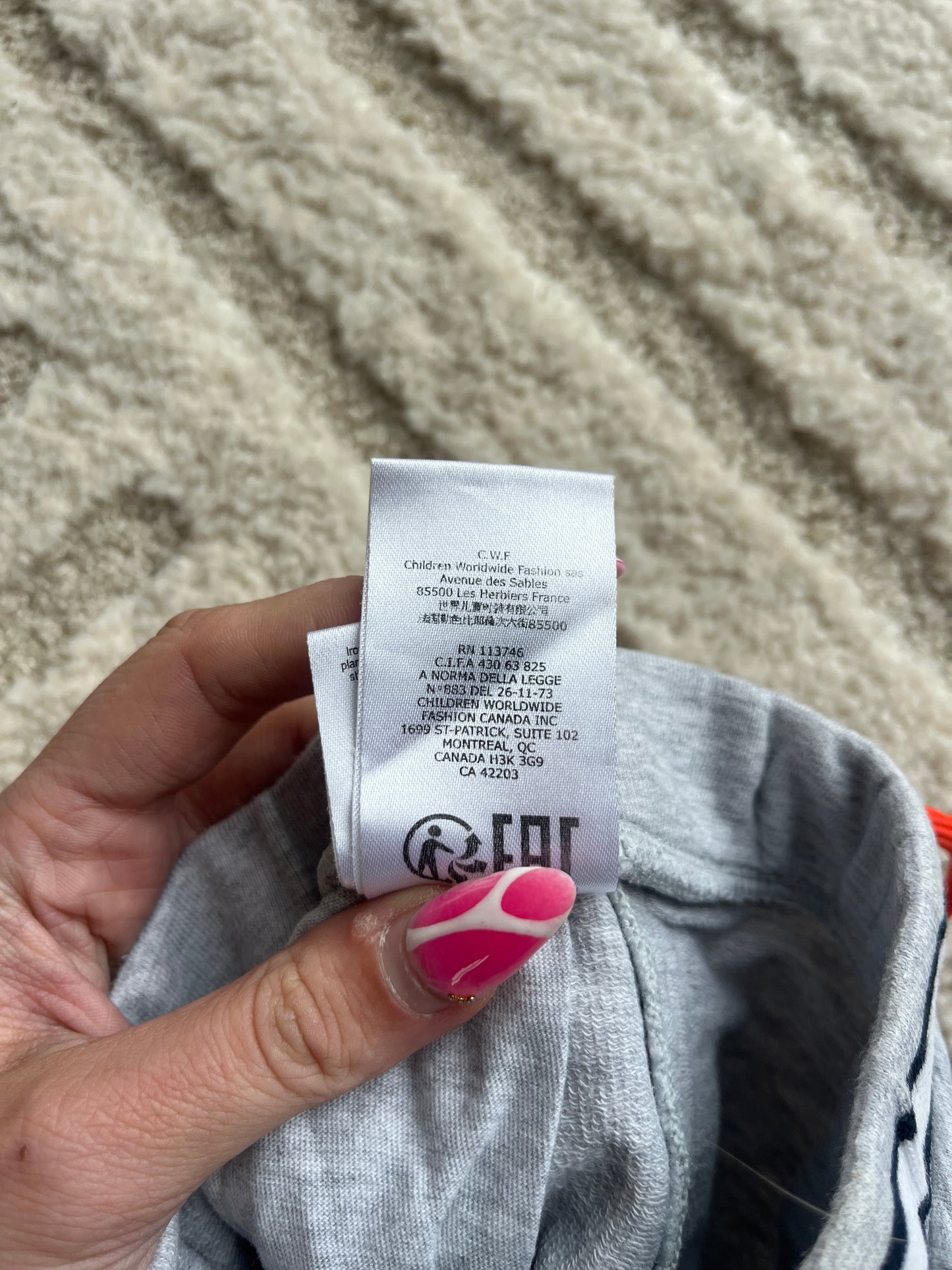 Short gris en tissu Hugo Boss - 6 mois