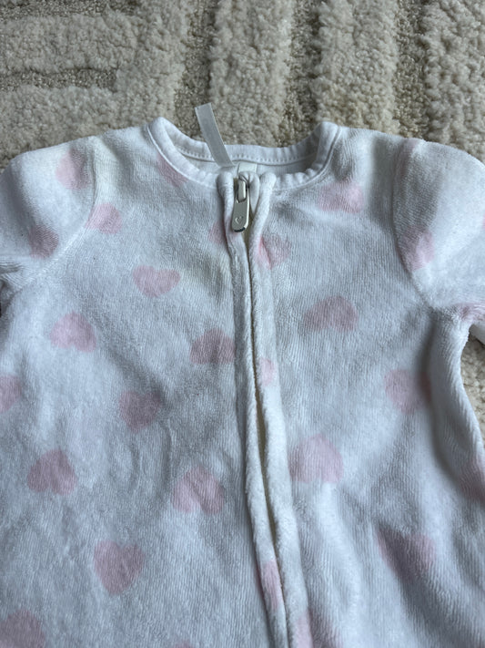 Pyjama velours blanc à zip motifs cœurs roses - 1 mois