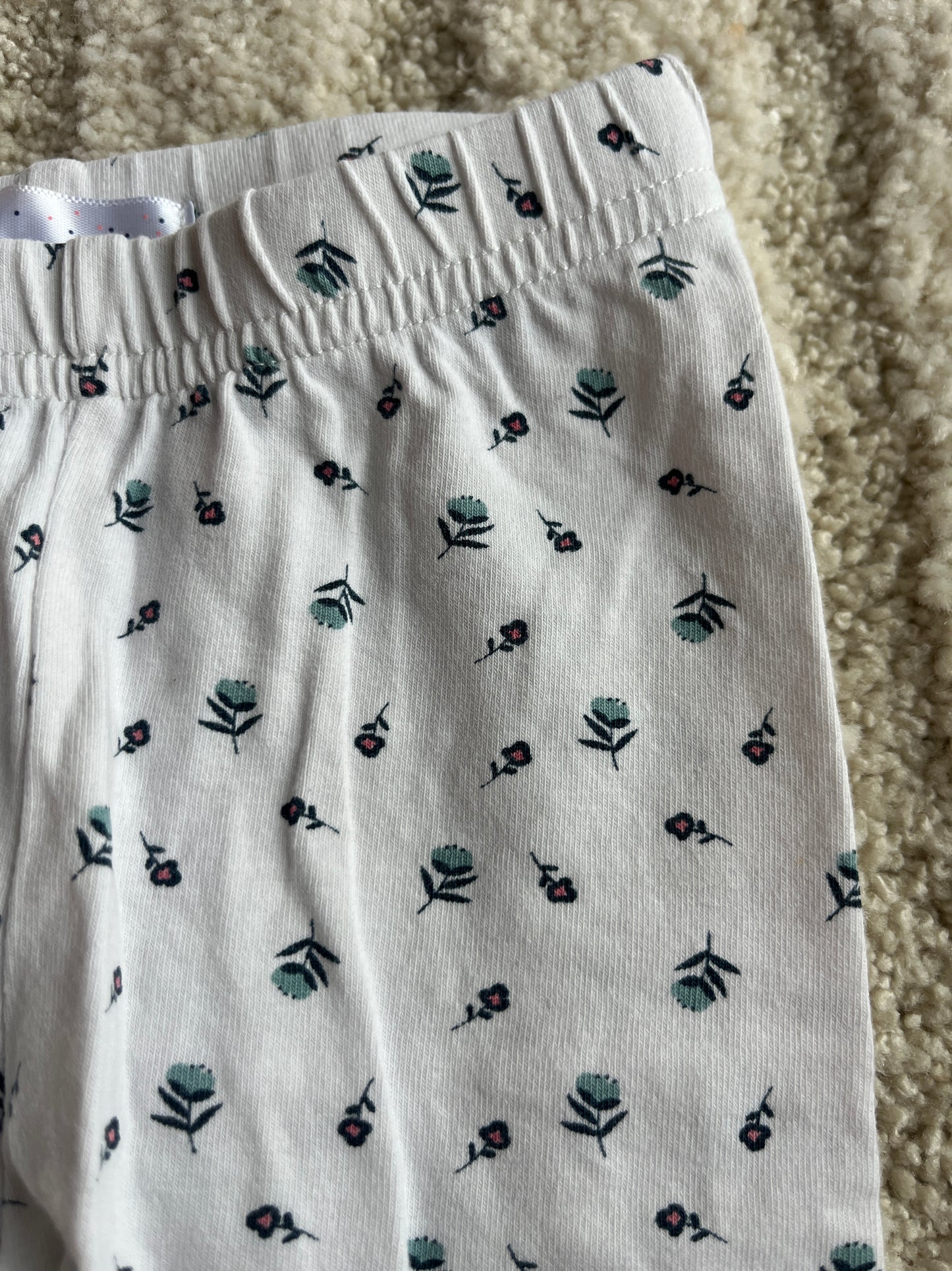 Legging en jersey blanc motifs fleurs bleues - 3 mois