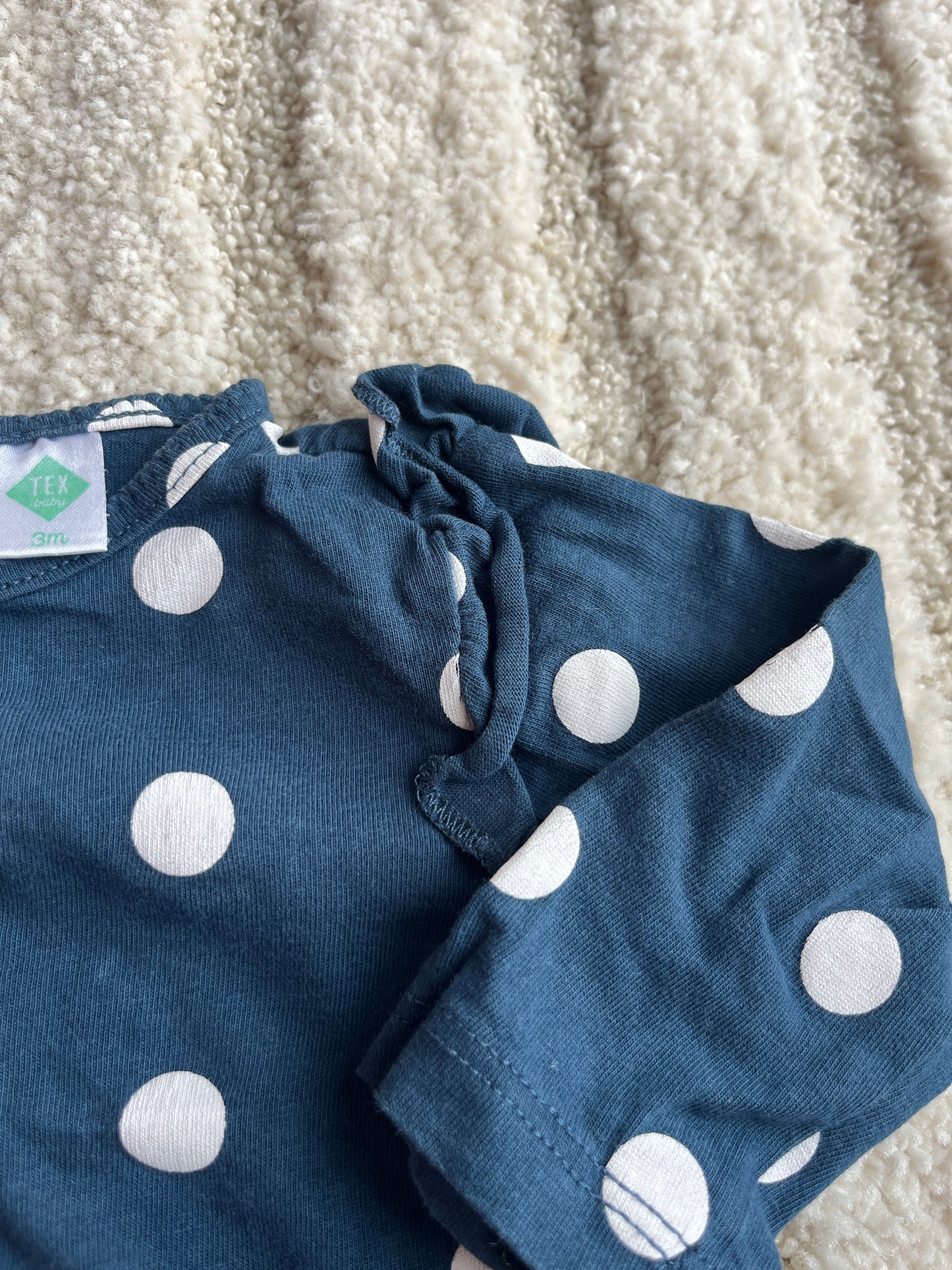 T-shirt à manches longues bleu marine à pois blancs - 3 mois