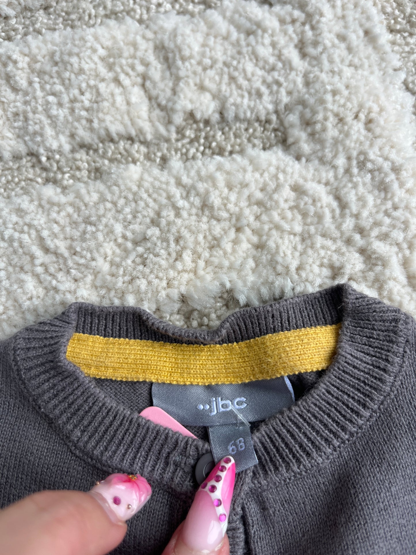 Cardigan à manches longues grises avec poches - 68 cm