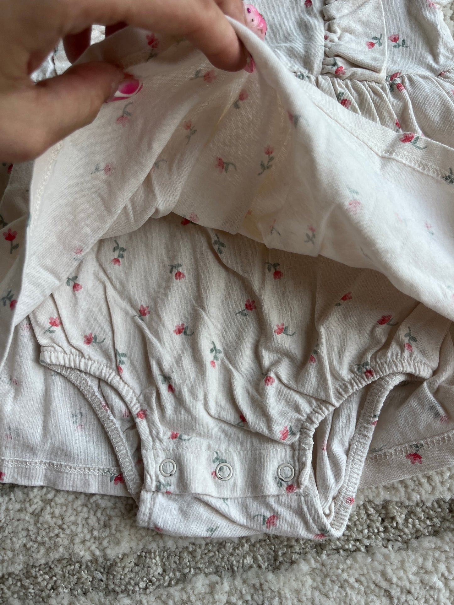 Robe-body sans manche beige motifs fleurs rose - 12 mois
