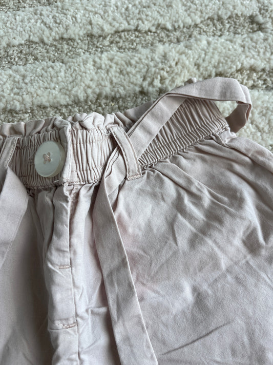 Short rose pale avec ceinture Kiabi - 24 mois