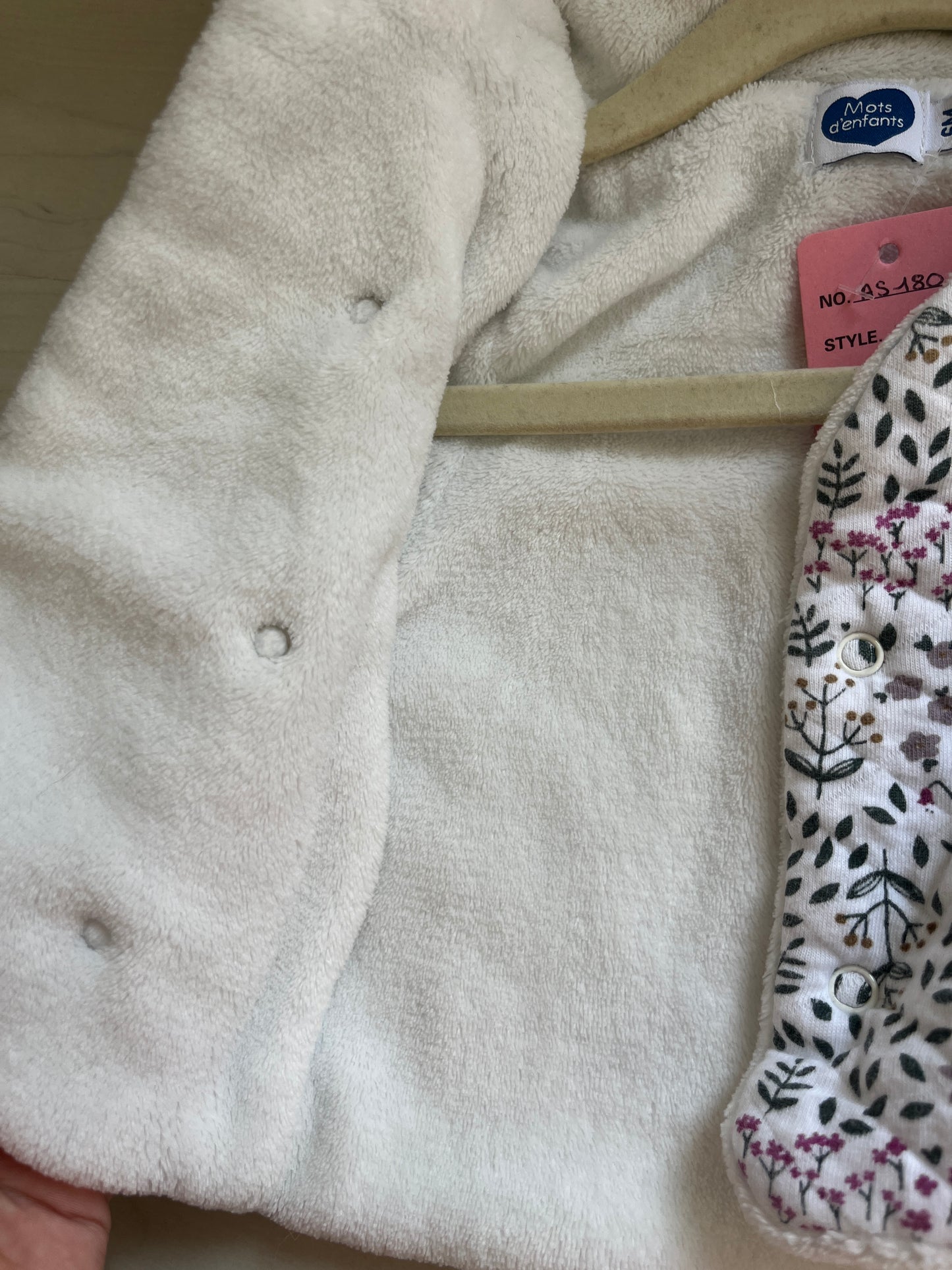Veste à manches longues et à capuche blanc motifs fleurs - 6 mois