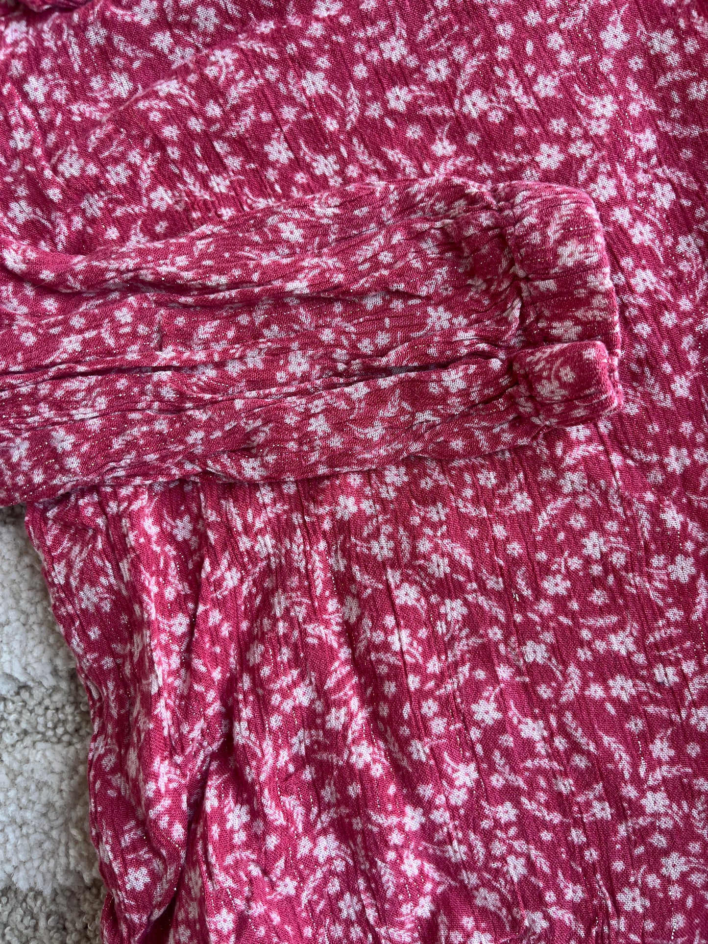 Blouse à manches longues volantée rose et doré - 8 ans