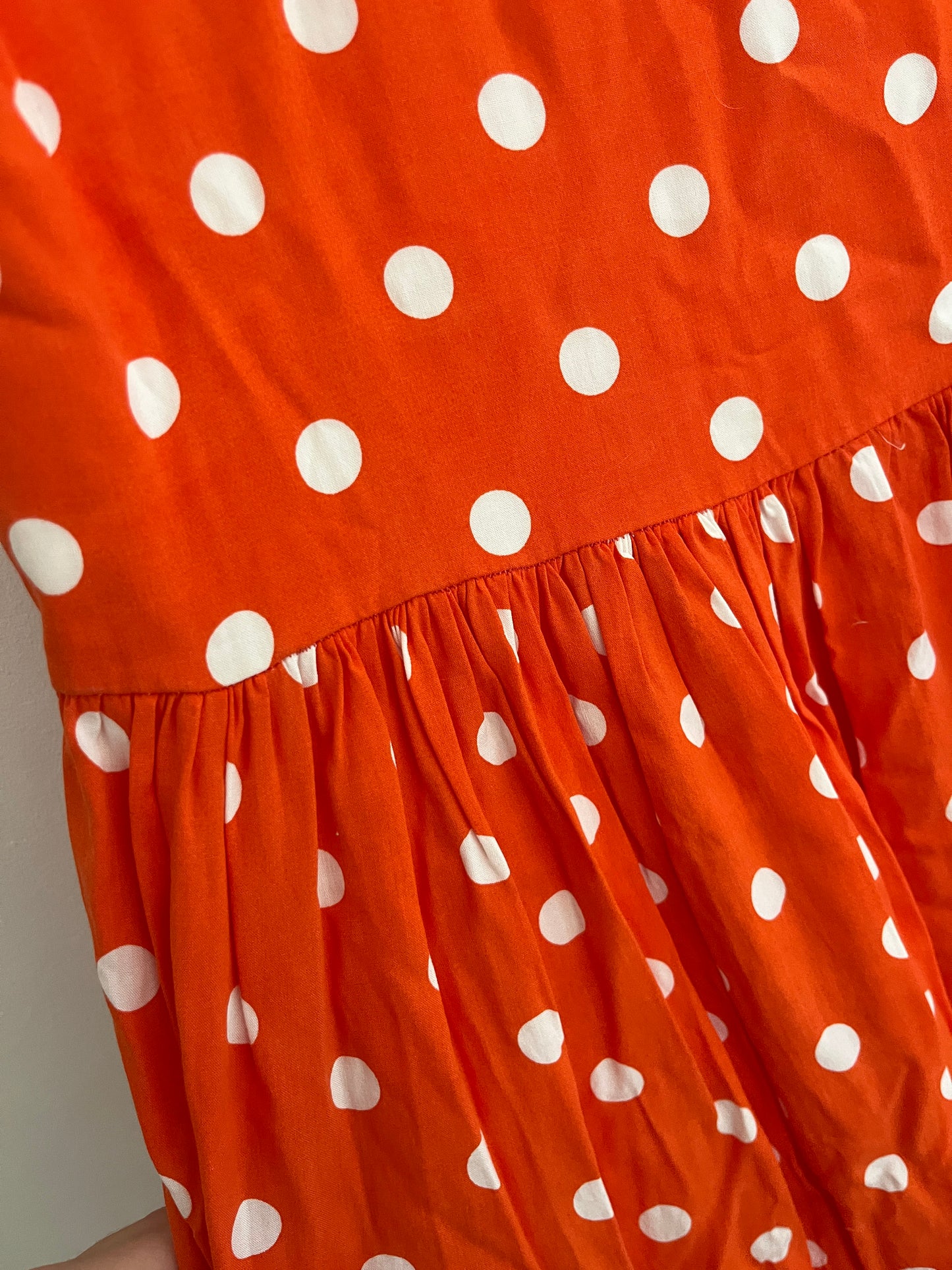 Robe longue à bretelles orange et pois blancs Stella Milani - M