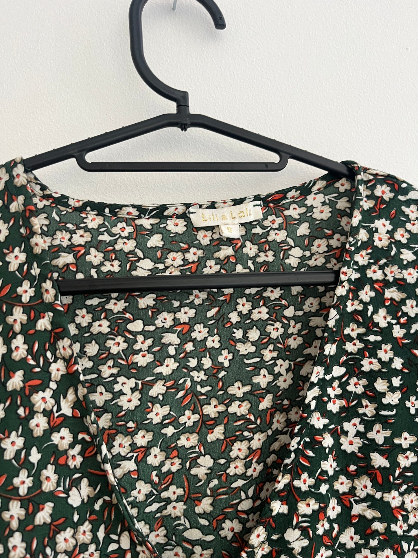 Robe à manches longues fleurs verte Lili&Lola - S