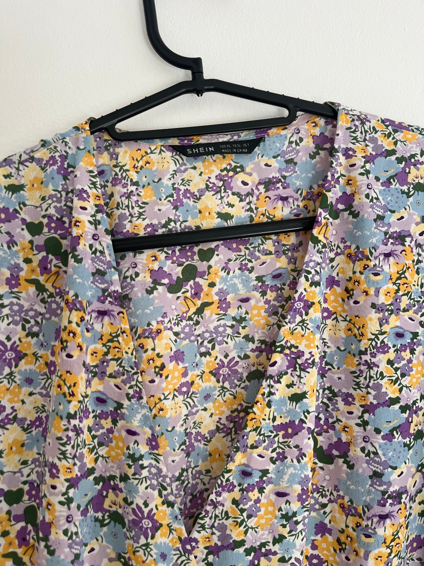 Robe portefeuille courte à manches courtes fleurie - XS