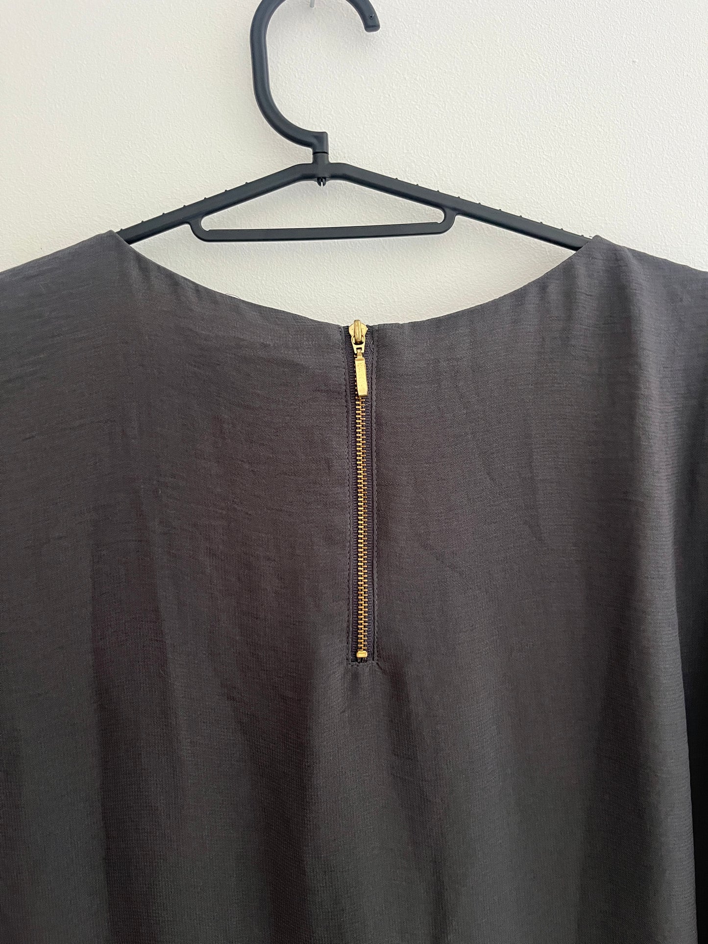 Robe mi-longue grise fluide H&M - 40