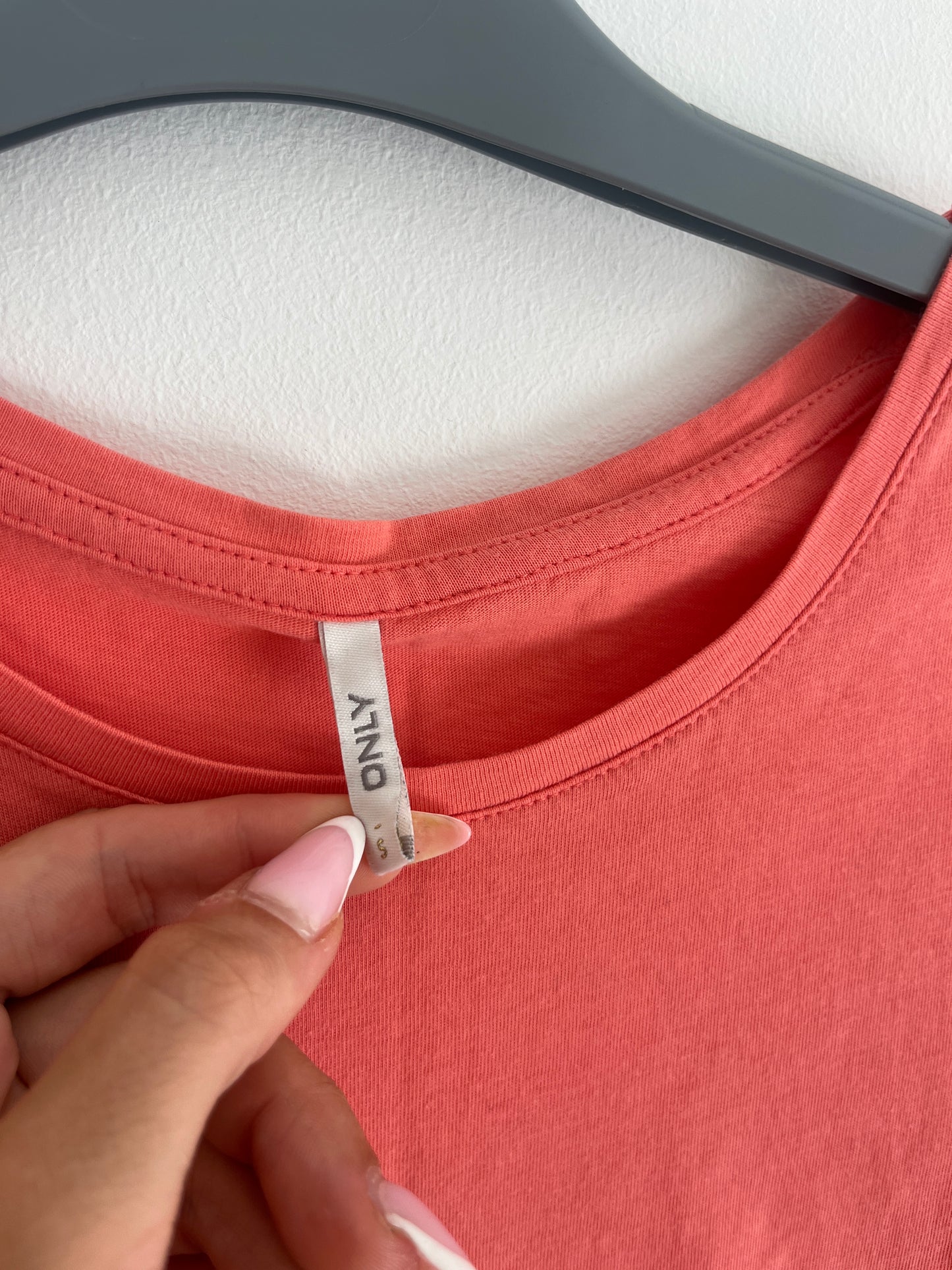 T-shirt manches courtes corail avec broderies Only - S