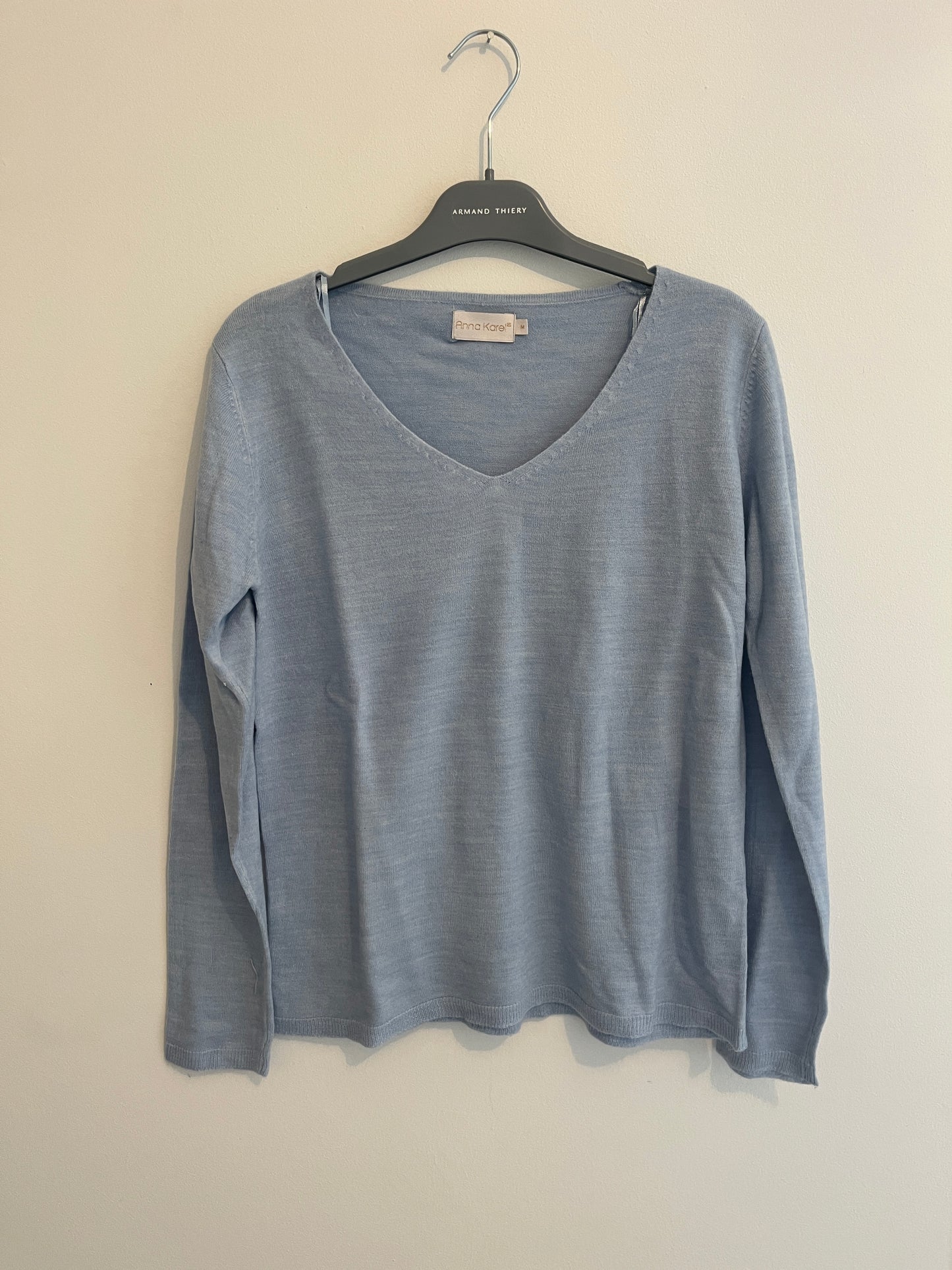 Pull fin bleu clair col V Anna Karel - M