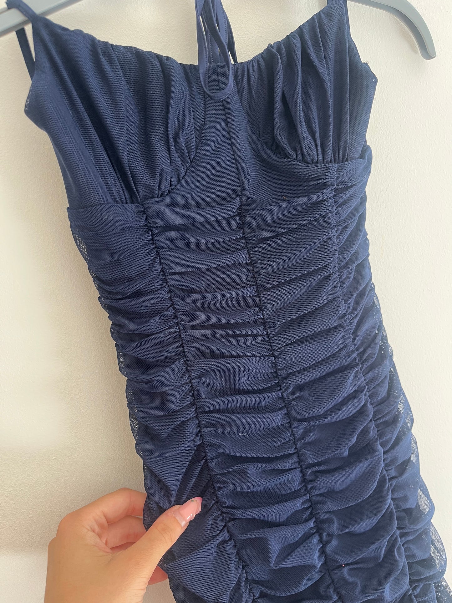 Mini robe moulante en tulle bleu marine et dos nu Tiger Mist - XXS