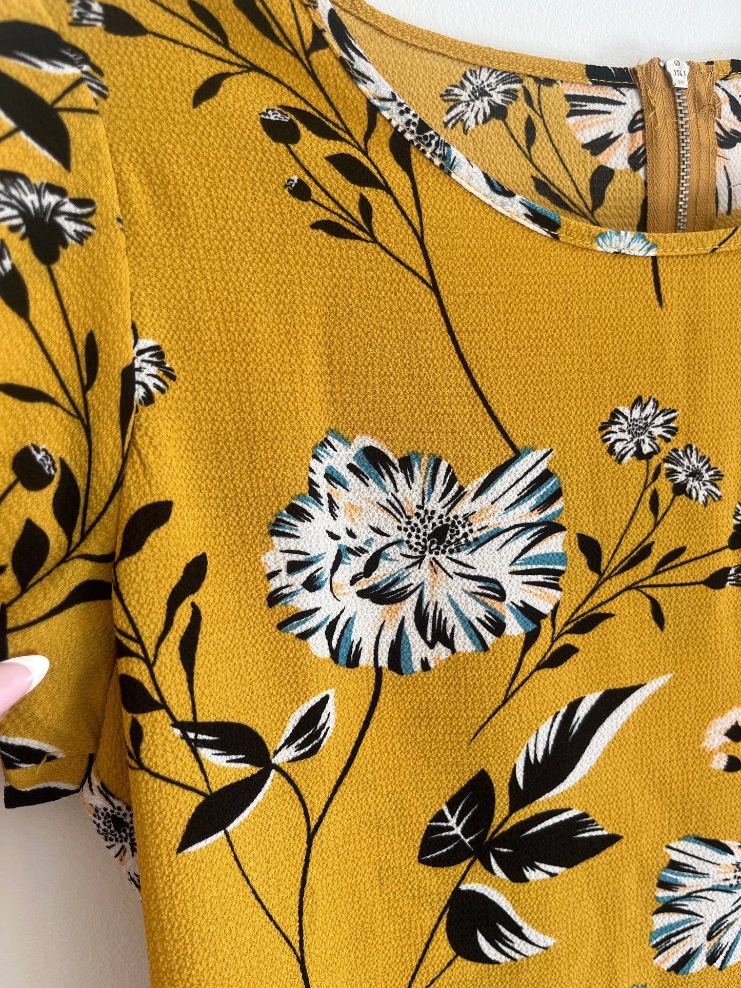 Top fluide moutarde motifs fleurs Only - 36