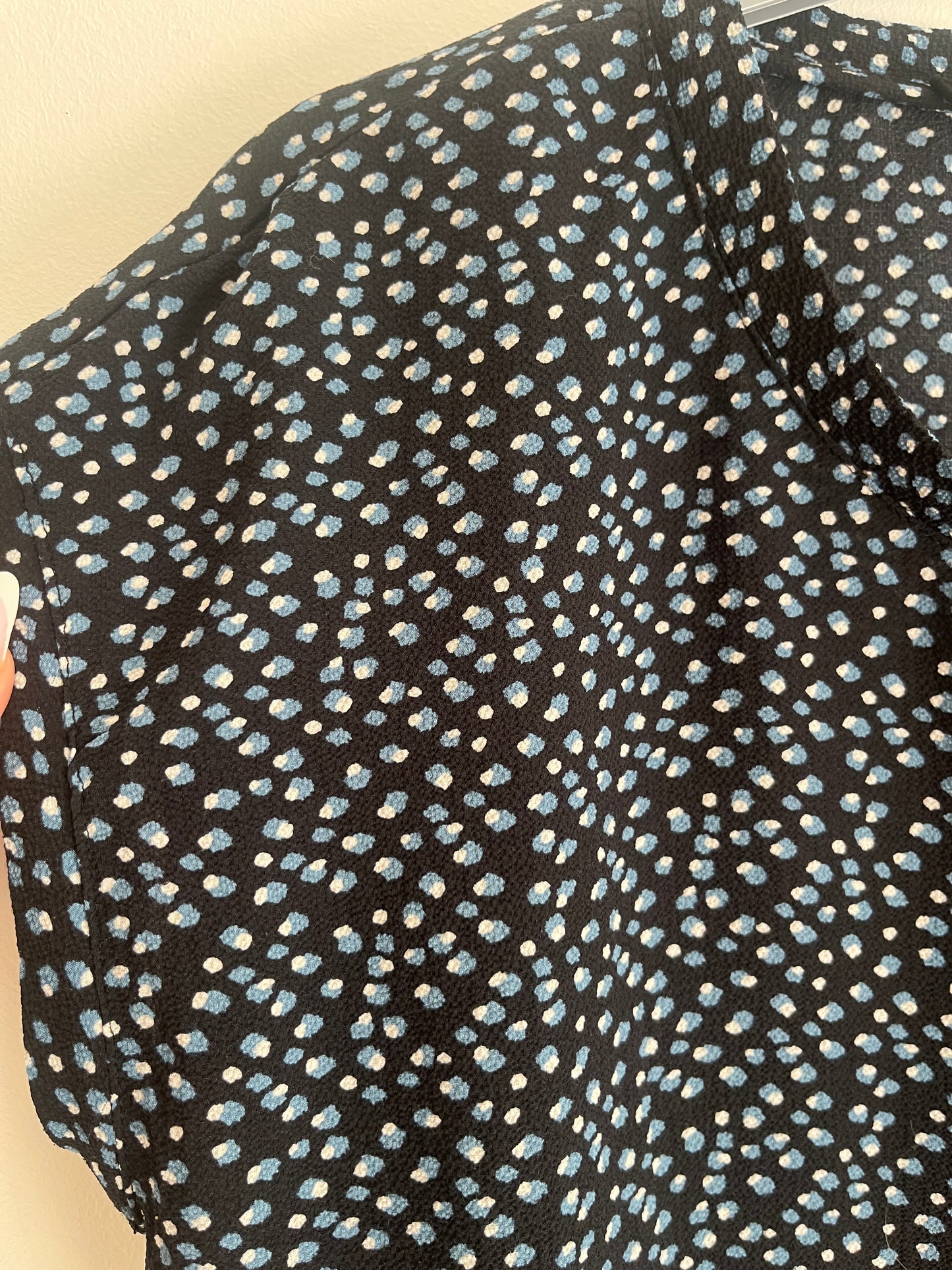 Top fluide fleurie avec poche Mango - S