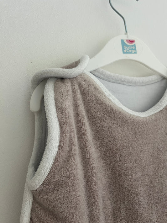 Gigoteuse velours et épaisse marron ourson en relief - 0/6 mois