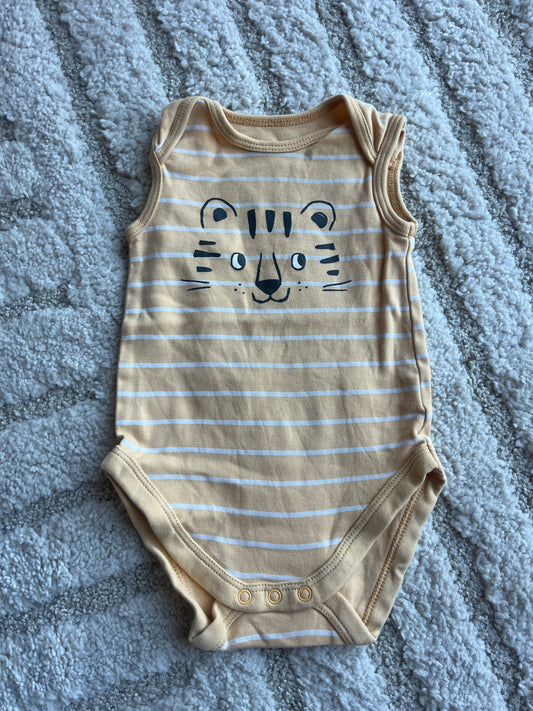 Body sans manches jaune rayé avec tête de tigre - 6 mois