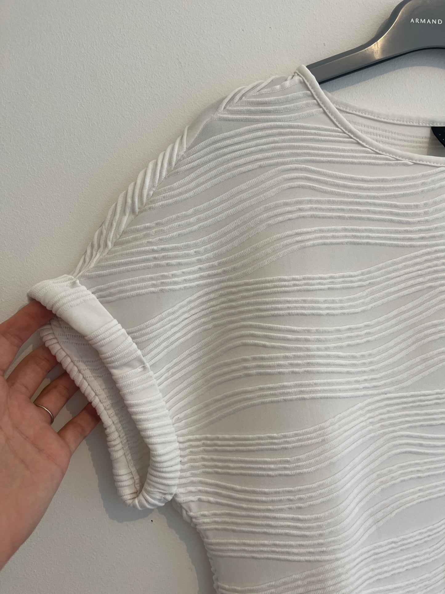 T-shirt manches courtes blanc détails en relief - M