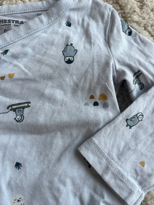 Body à manches longues bleu motifs pingouins - 6 mois
