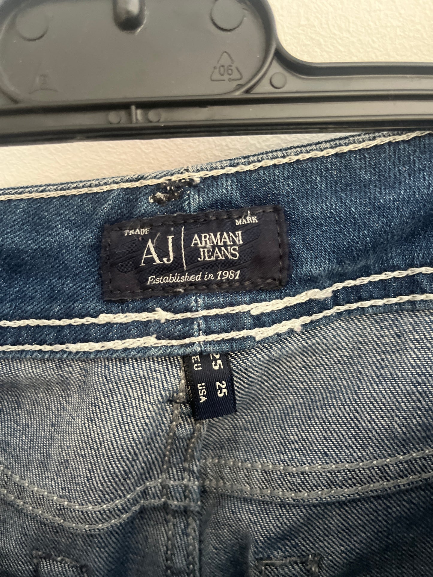 Jean slim bleu brut effet délavé Armani Jeans - S/36