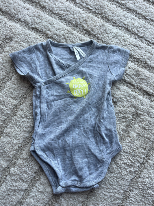 Body croisé manches courtes gris « it’s an Happy day » - 6 mois