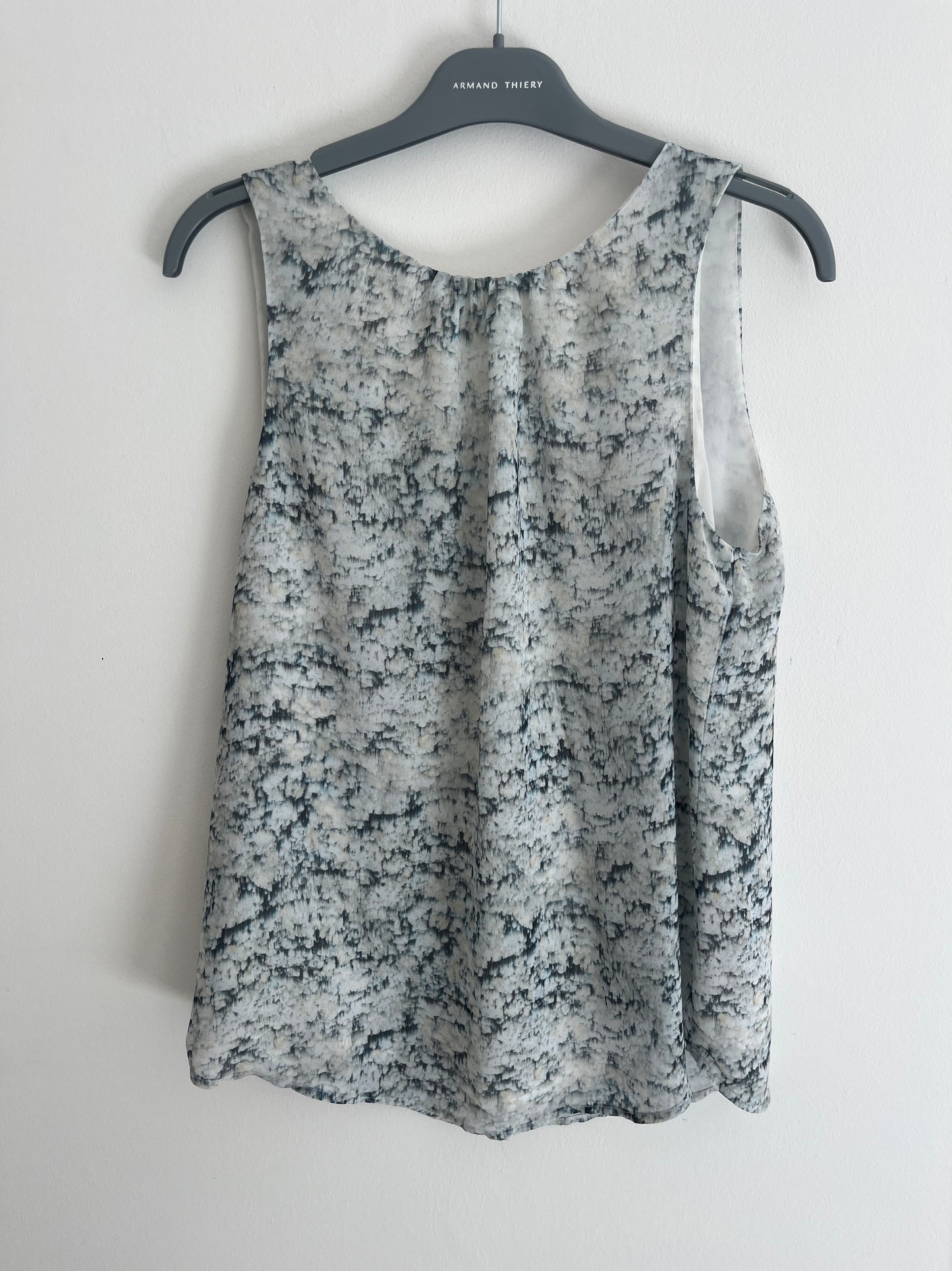 Top fluide bleu clair dos nu H&M - 38