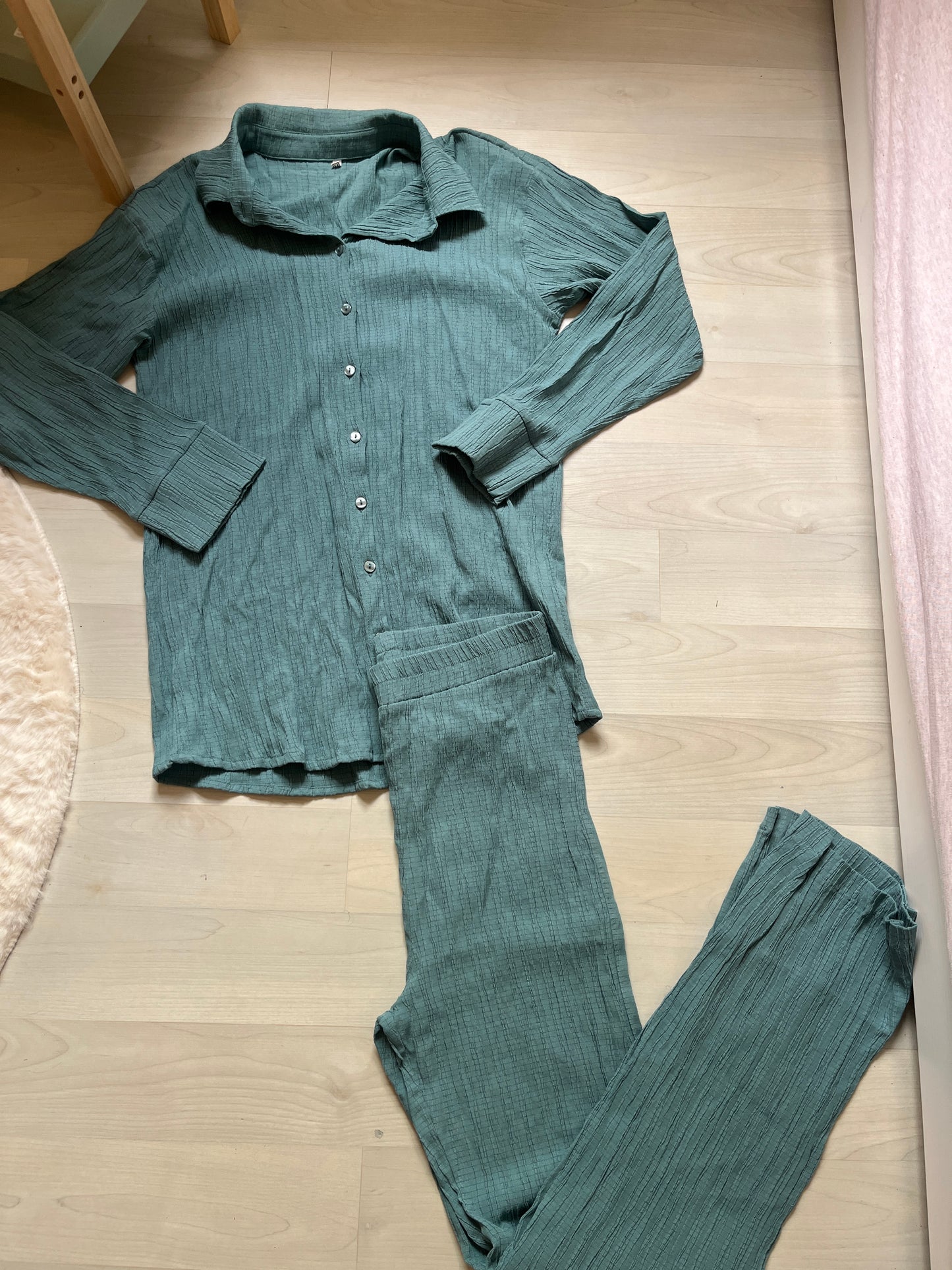 Ensemble léger et fluide vert d’eau - M