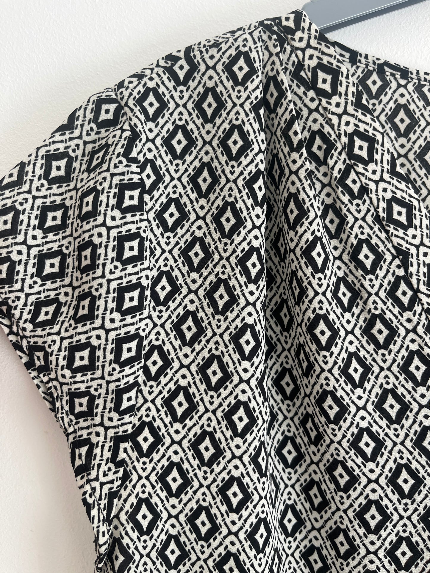 T-shirt manches courtes motifs noirs et blancs H&M - 36