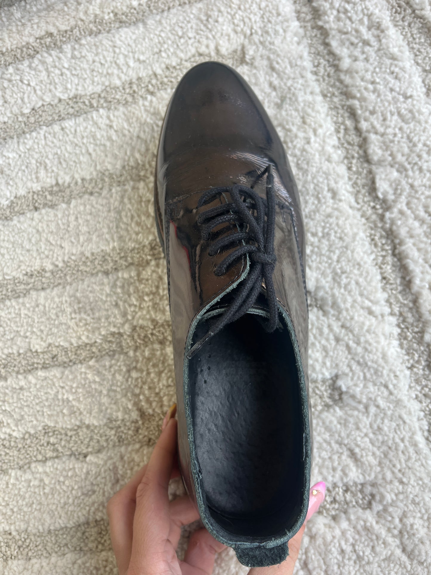Paire de derbies noir vernis brillant Chaussea + produit entretien - pointure 39