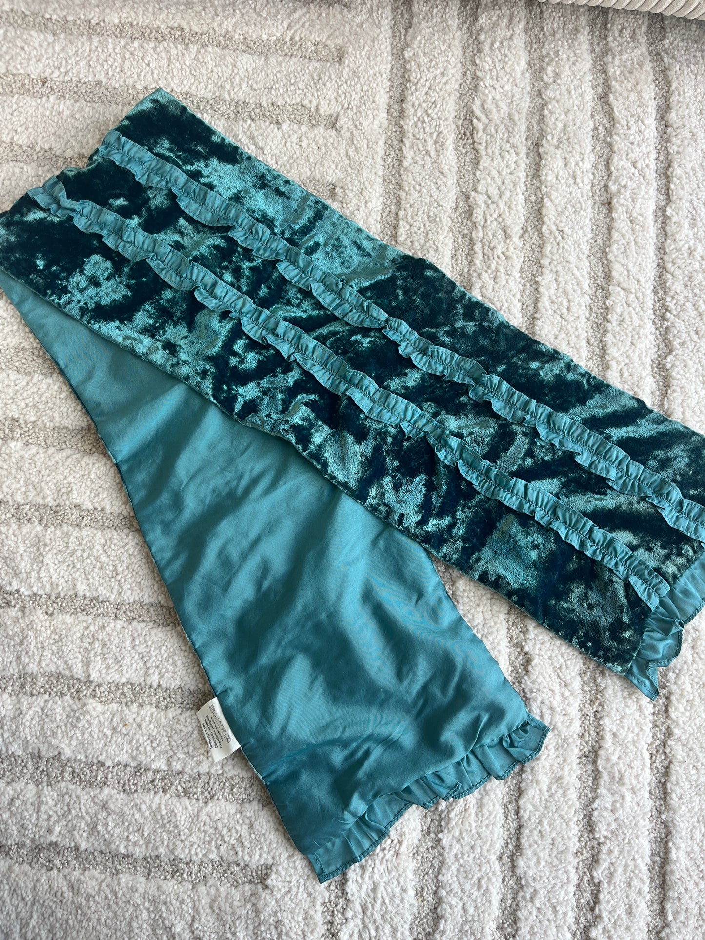 Foulard bleu canard en velours et volanté Maison 123