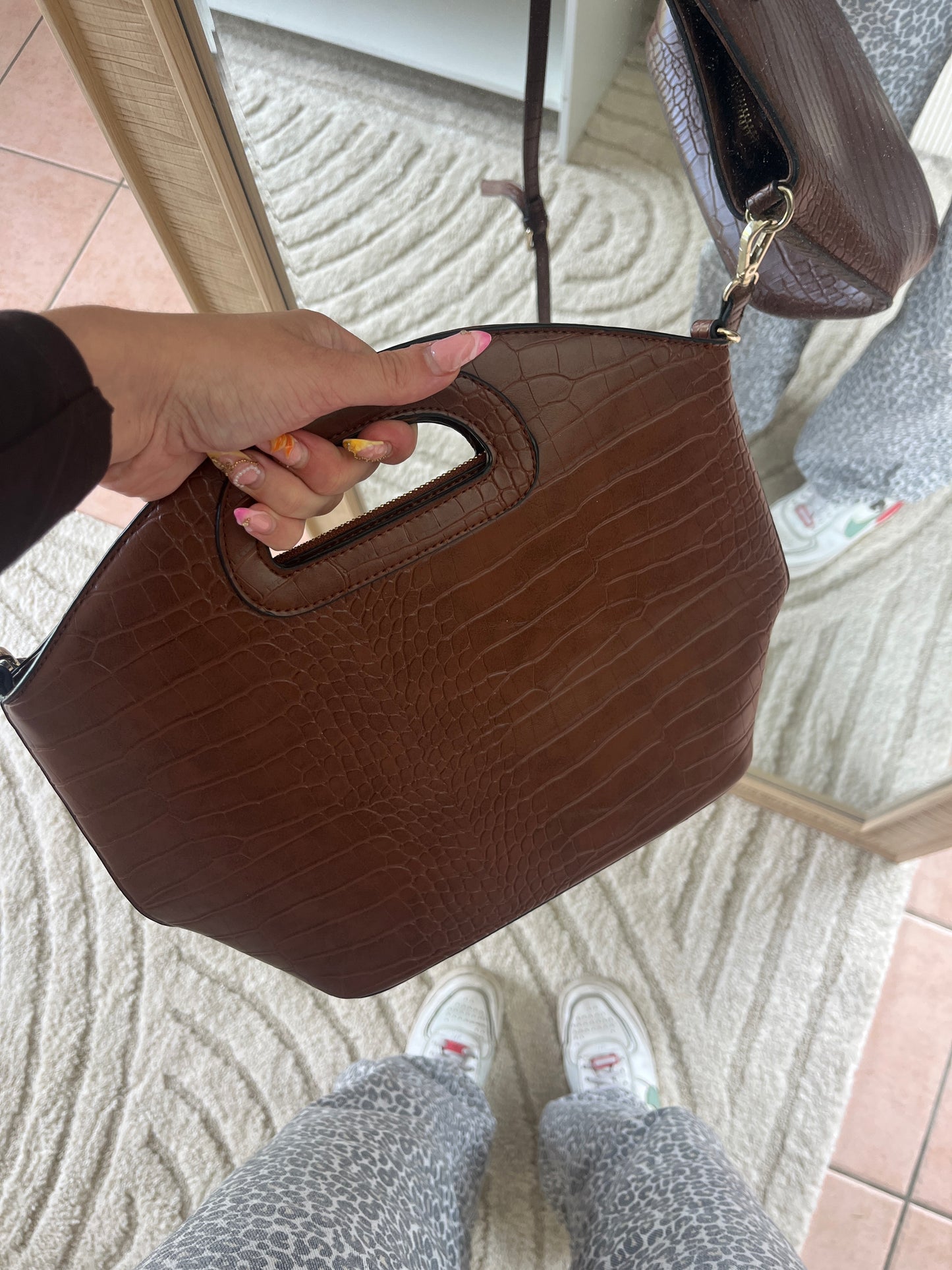 Sac à main marron crocodile Camaïeu