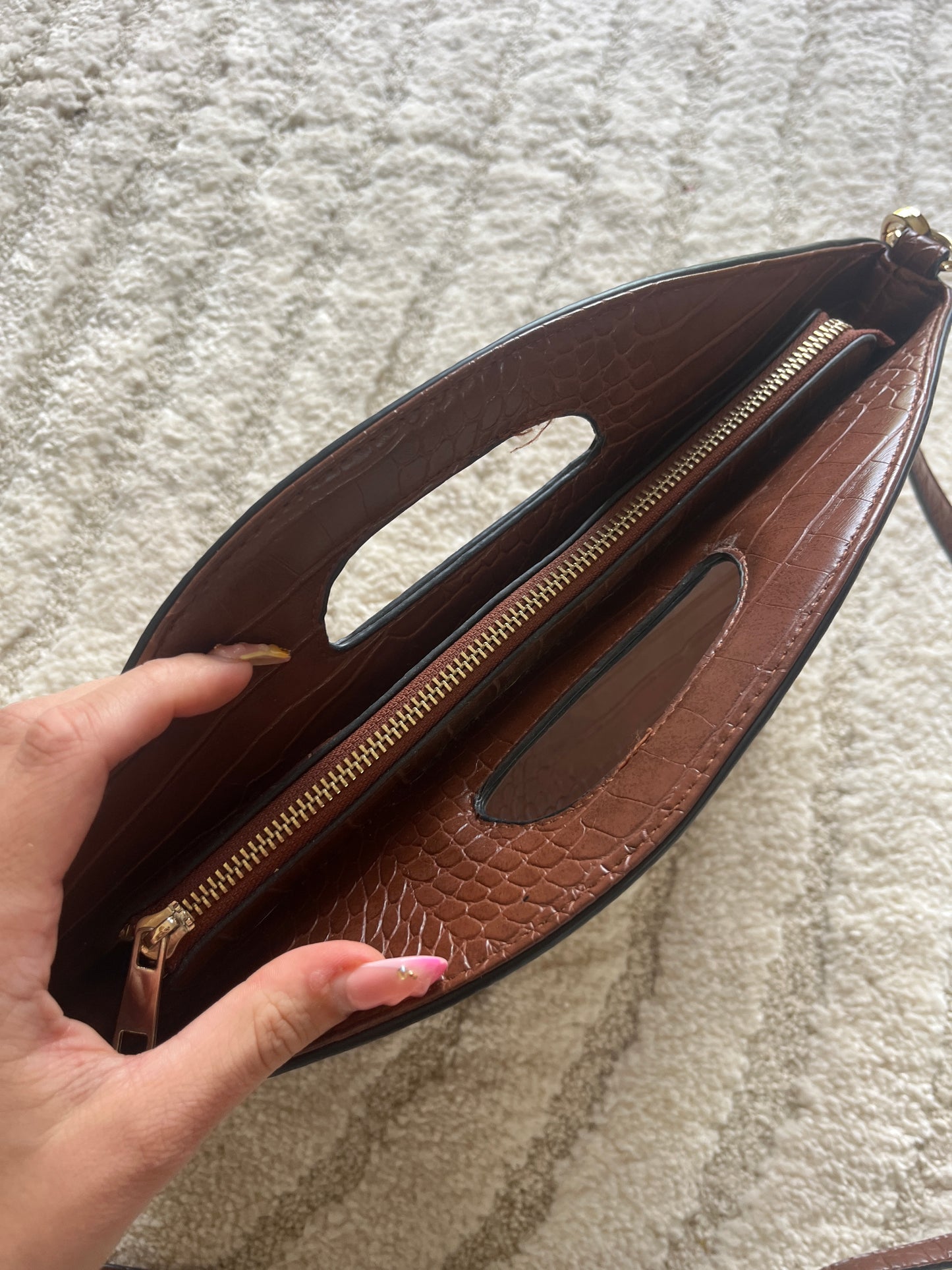 Sac à main marron crocodile Camaïeu