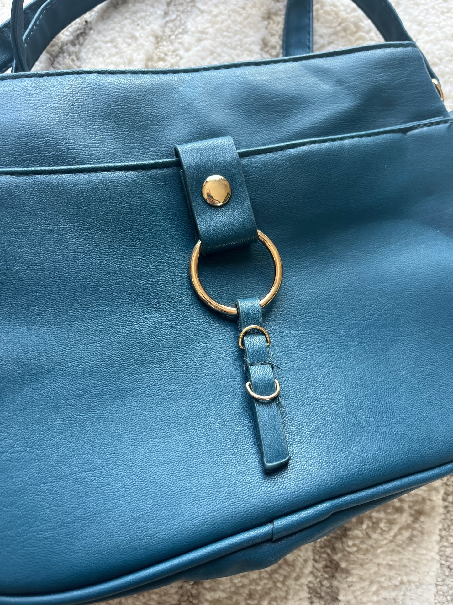 Sac à main bleu canard lisse