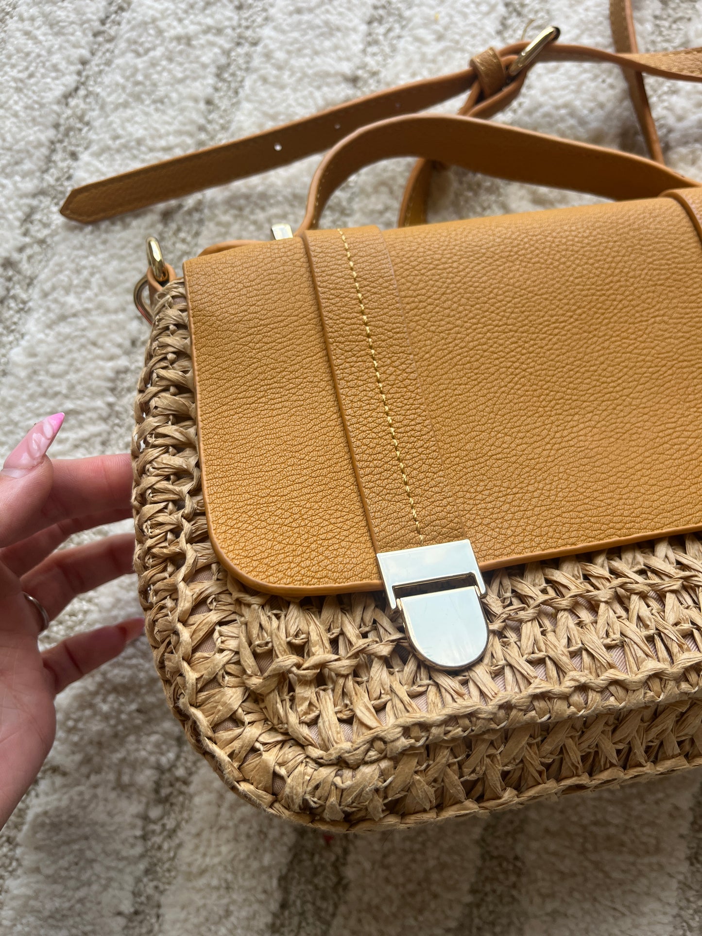 Sac à main moutarde et paille Camaïeu