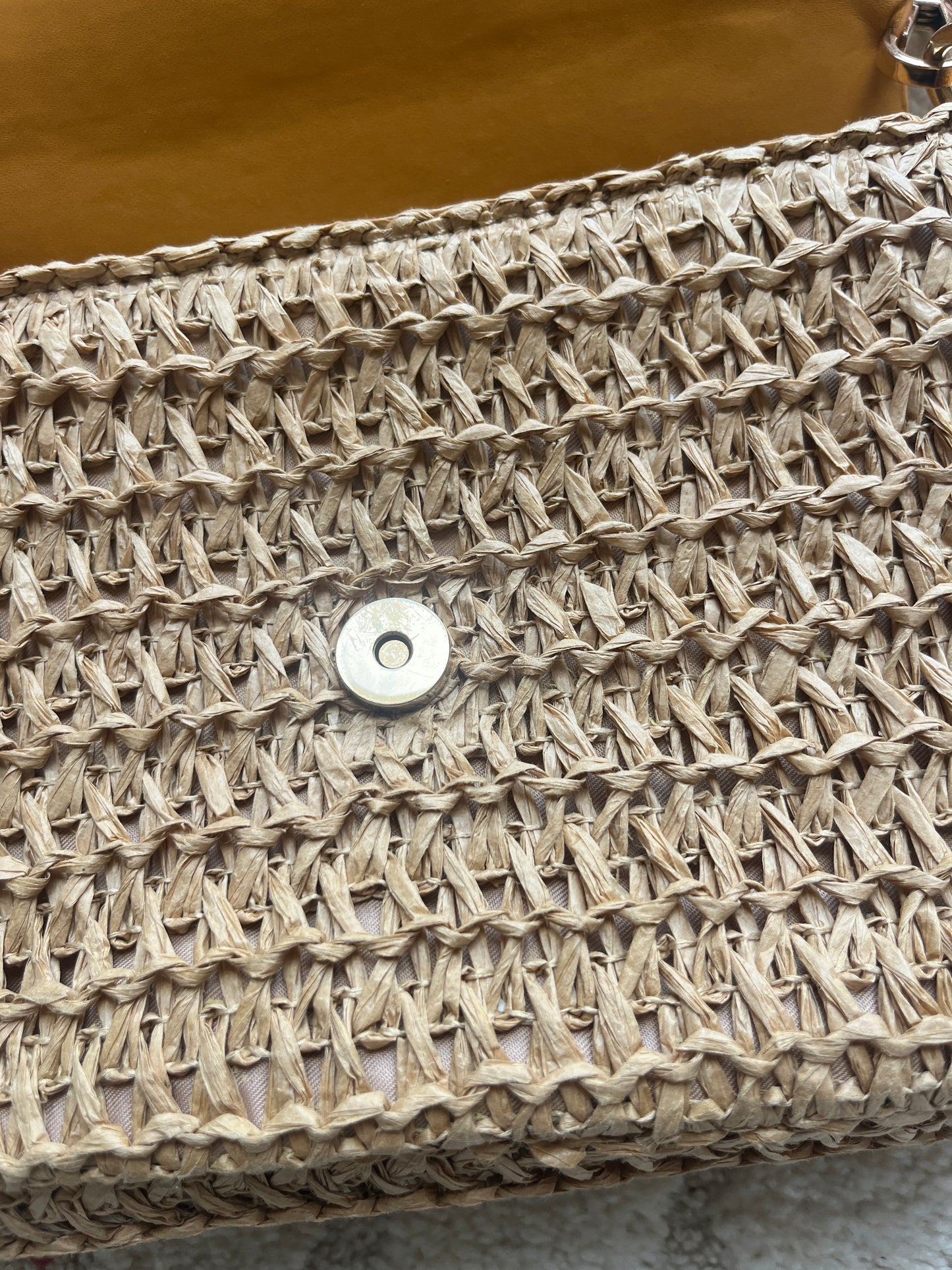Sac à main moutarde et paille Camaïeu