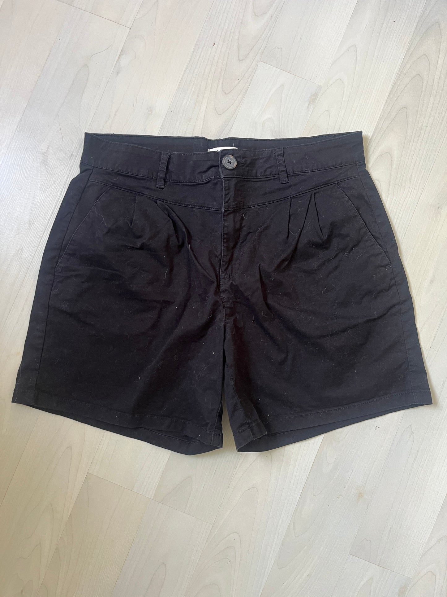 Short noir effet « velours » Cache Cache - 40